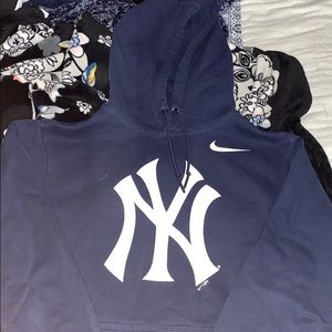Yankees women’s hoodie